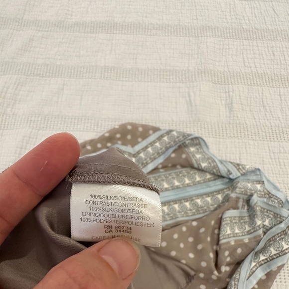 BCBGMAXAZRIA Halter neck silk dress in polka dots - Picture 9 of 9